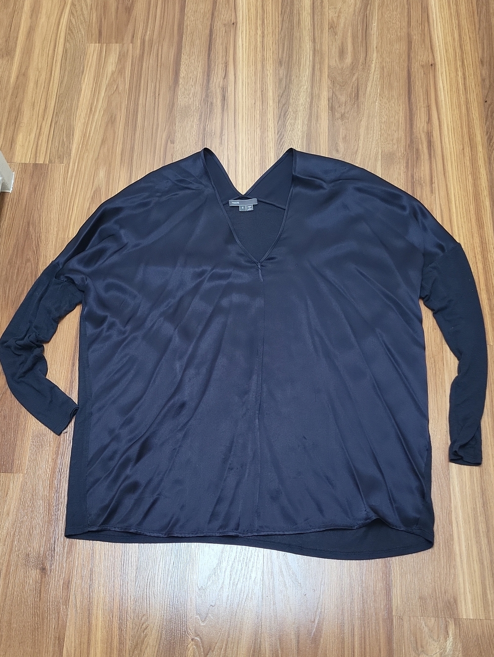 Vince Royal Navy Blue V-Neck Satin-Front Long Sleeve Tunic